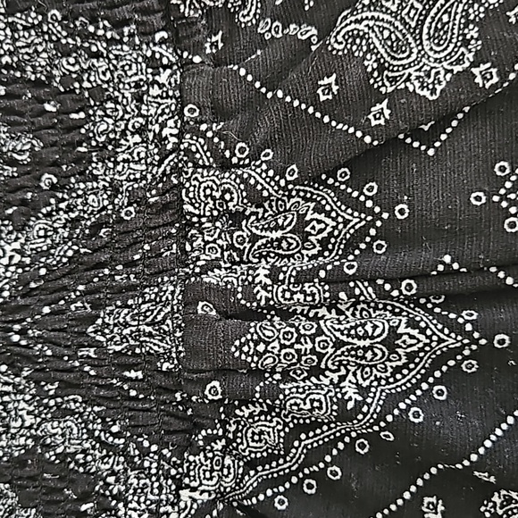 Ardene xs Romper - Picture 2 of 2